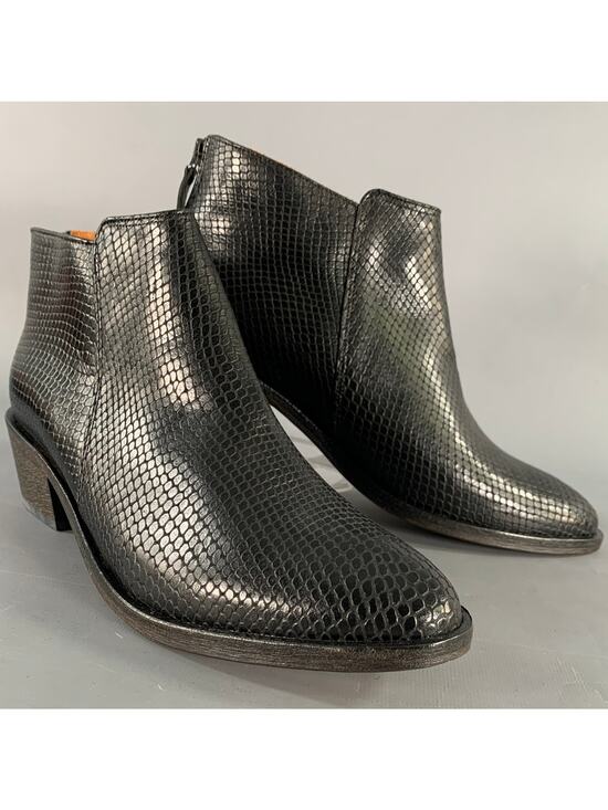 ANTHOLOGY PARIS Shoes - ANTHOLOGY PARIS Size 9 Black Leather Snake Embossed Back Zip Ankle Boots
